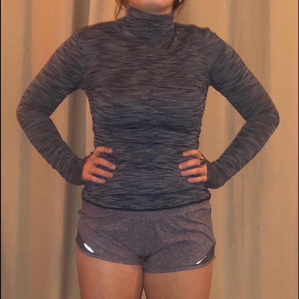 lululemon long sleeve turtle neck!